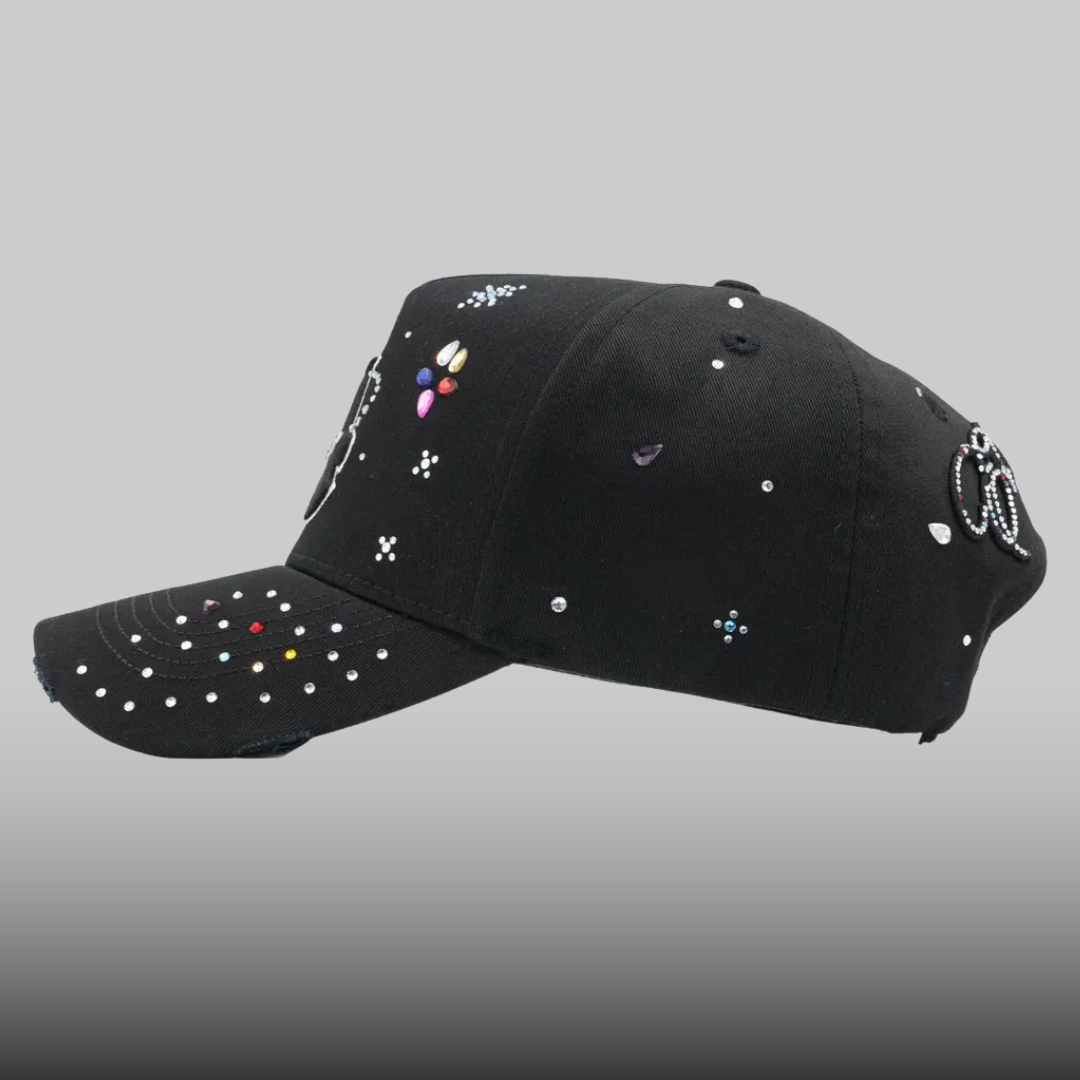 31 hats x Mago universe